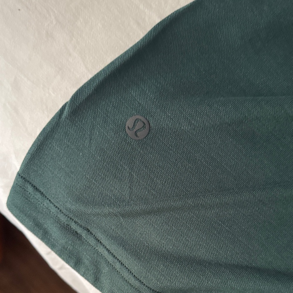 lululemon athletica Dark Green Short Sleeve Tee - Picture 2 of 2